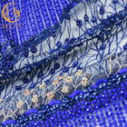 Rozpuszczalna w wodzie cekinowa tkanina z koronki o szerokości 135 cm Afrykański wzór tekstylny ręcznie robiony