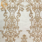 Koronkowa tkanina z koronki poliestrowej ze złotymi koralikami na tekstylia domowe