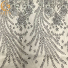 Szara, ciężka, ręcznie robiona koronkowa tkanina z koralikami na sukienki na pokaz mody